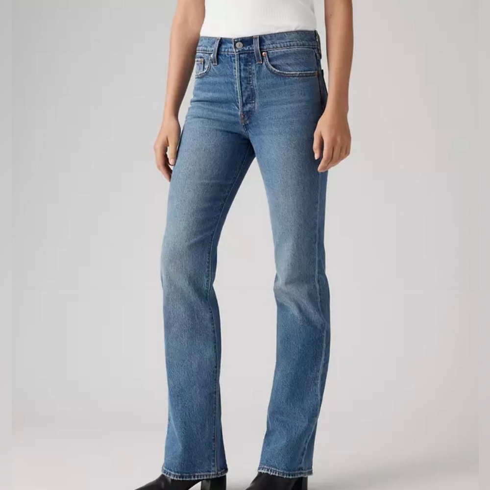 Levi's Women's Classic Blue Boot Cut Jeans